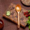 Кулинарная ложка из дерева широкая, длина 31 см